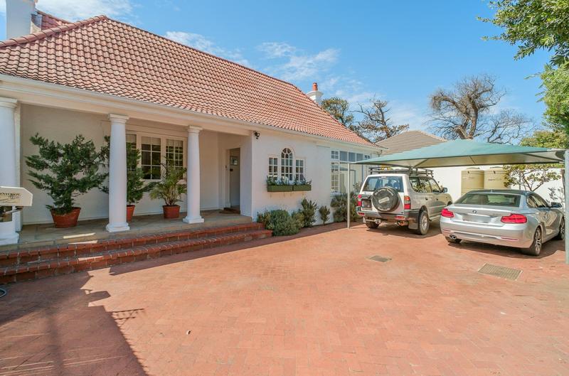 5 Bedroom Property for Sale in Kenilworth Upper Western Cape